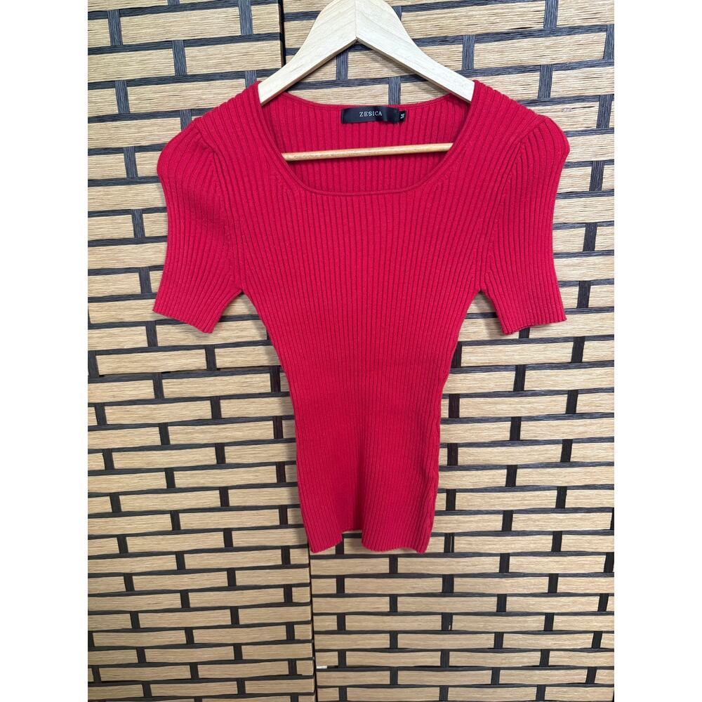 Zesica Red Ribbed Sweater Top‎ Size Medium